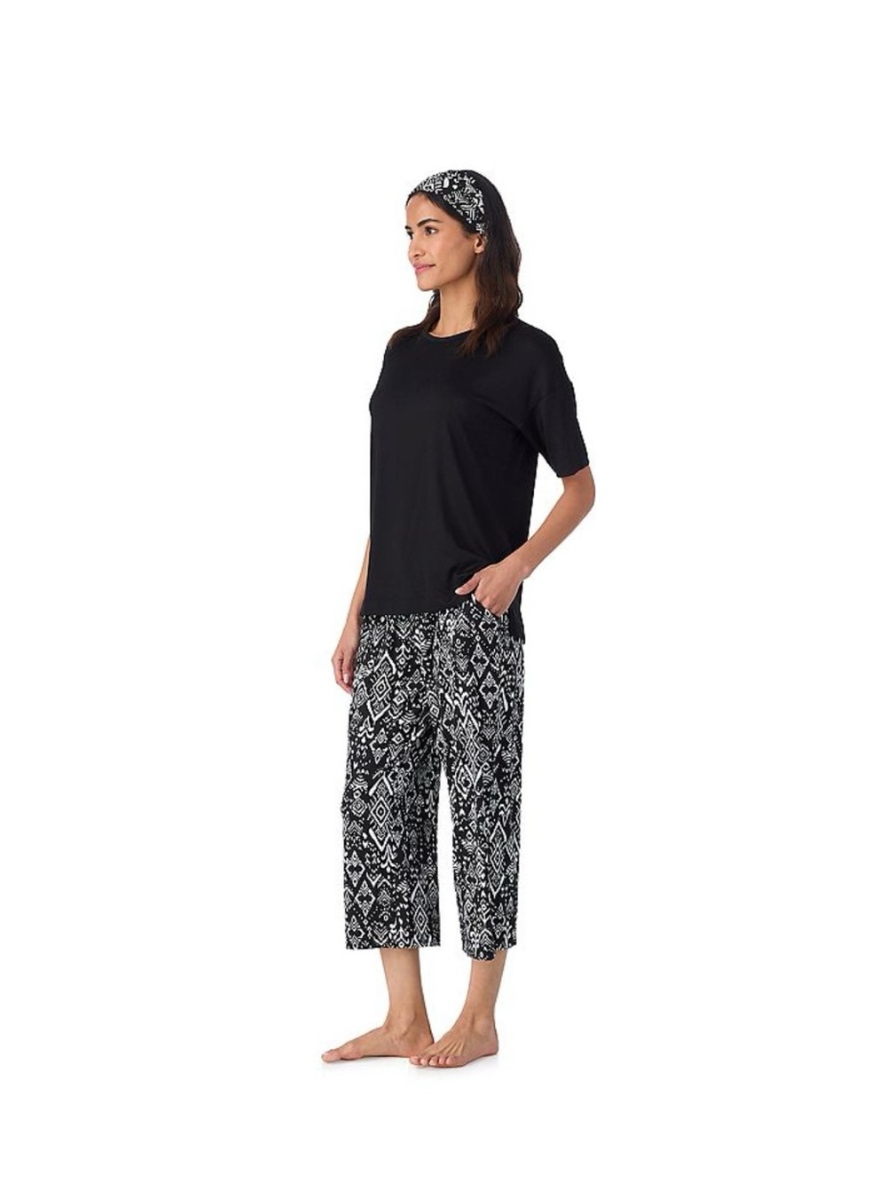 Cuddl Duds Short Sleeve and Capri pajama set with headband, size small